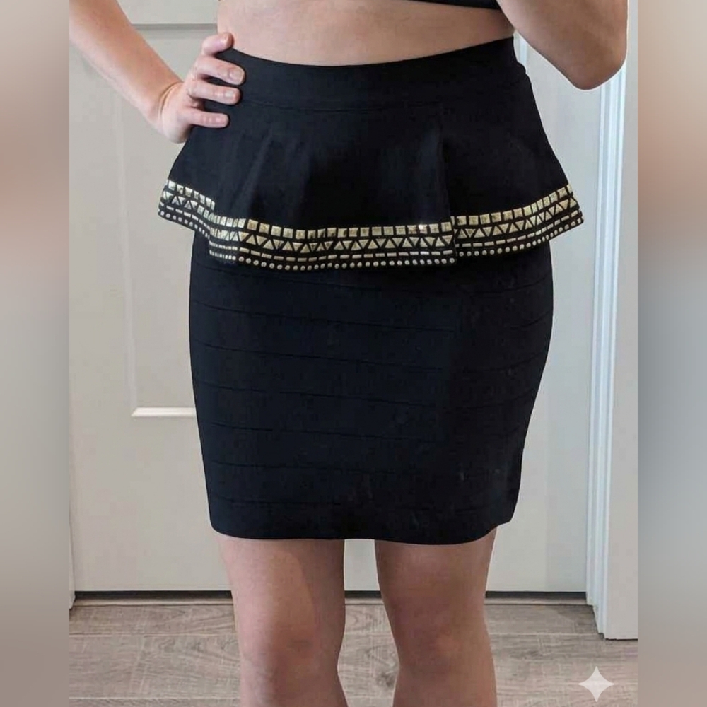 NWT Bebe Black Peplum Bodycon Pencil Skirt with Gold Stud Accents XS